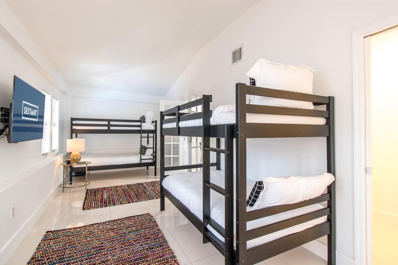 Roami At Downtown Retreat Villa Miami Bagian luar foto