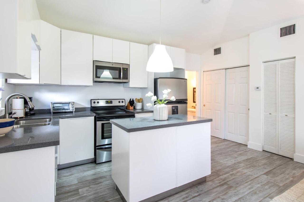 Roami At Downtown Retreat Villa Miami Bagian luar foto