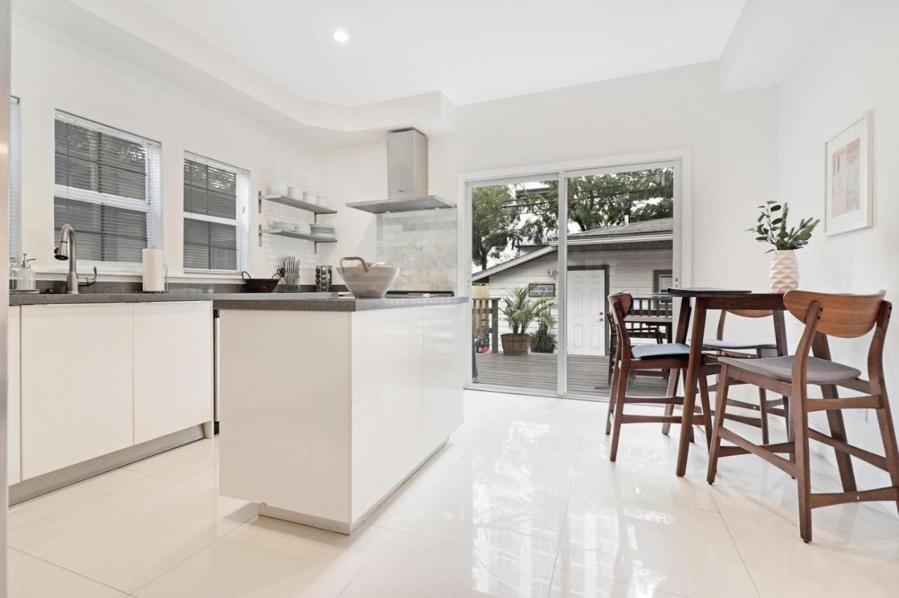 Roami At Downtown Retreat Villa Miami Bagian luar foto